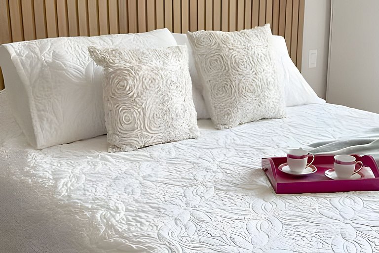Disfrutar con elegancia, confort y acceso al mar.