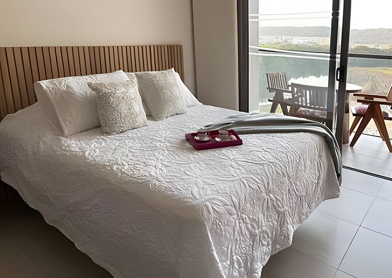 Disfrutar con elegancia, confort y acceso al mar.
