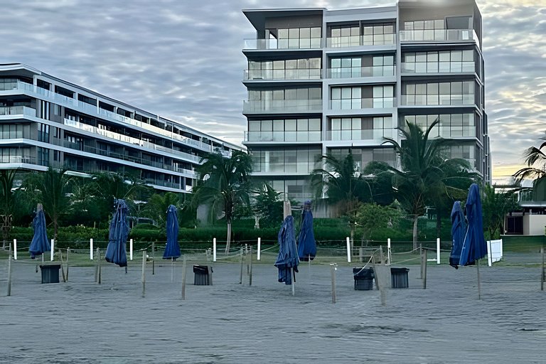 Vista infinita: Confort premium frente al mar